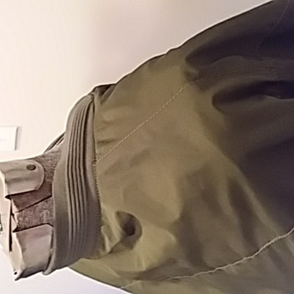 NWOT Lightweight Bomber Jacket - Picture 4 of 4